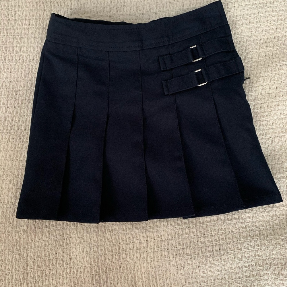 Two navy French toast double tab scooters